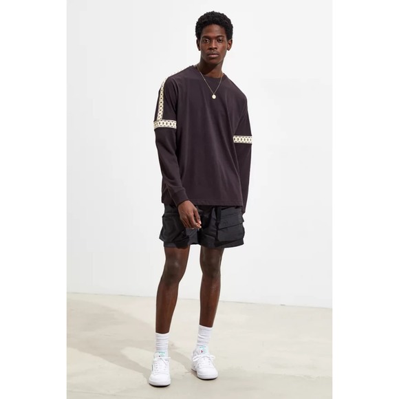 Urban Outfitters | Men | Dark Brown Drop Shoulder Ribbed LS Tee | Size Large - Picture 12 of 12